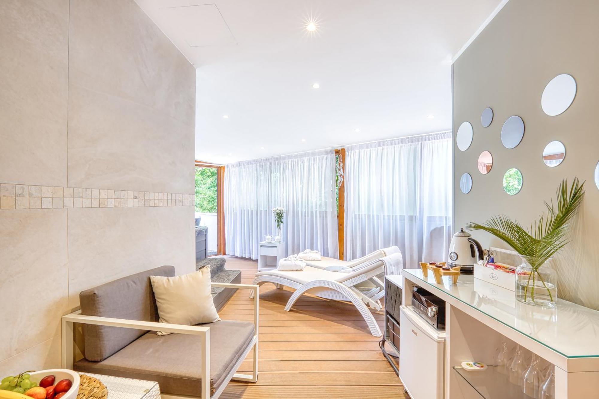 Boutique Hotel Santa Maria Novigrad  Екстер'єр фото