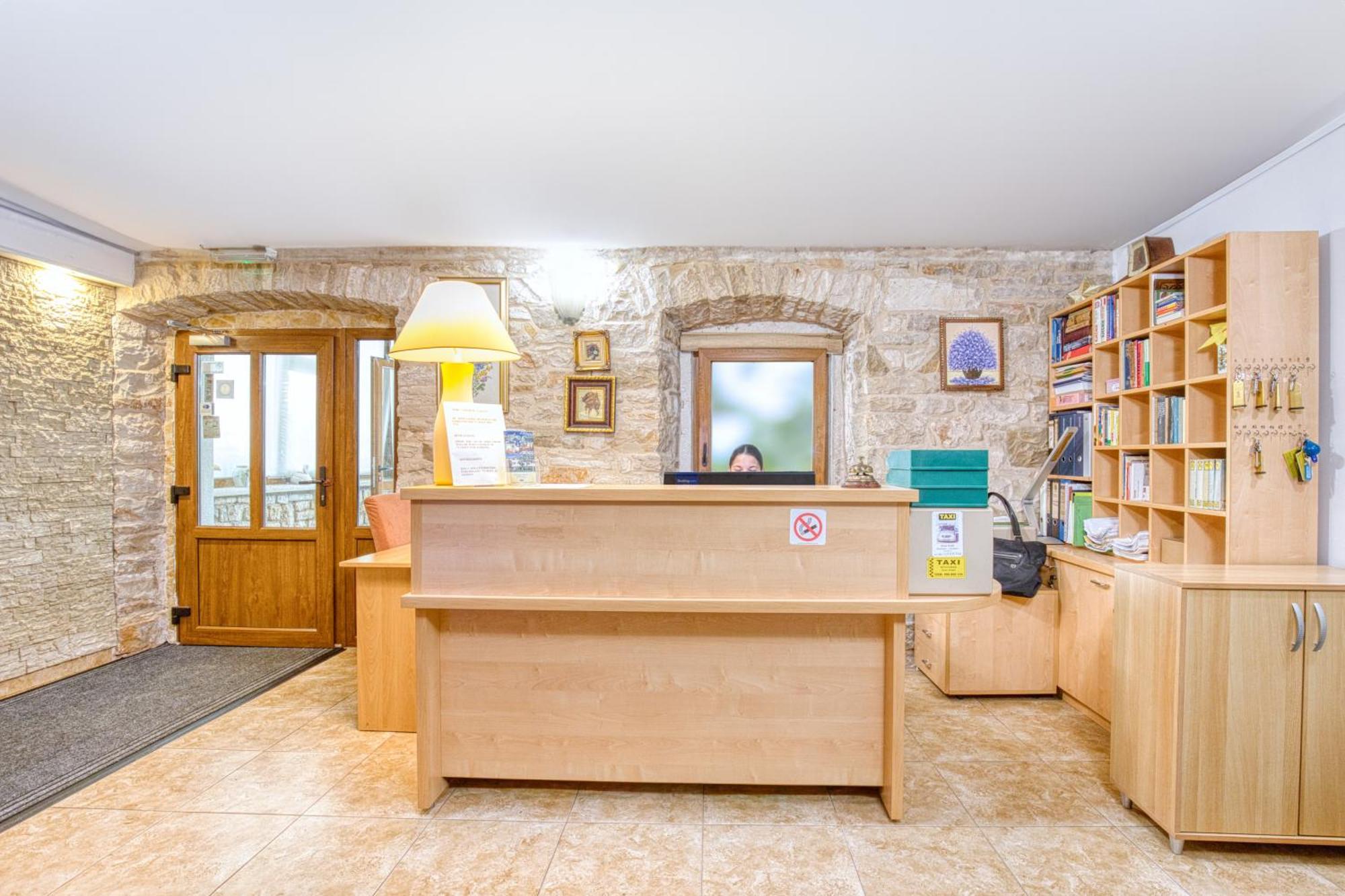 Boutique Hotel Santa Maria Novigrad  Екстер'єр фото