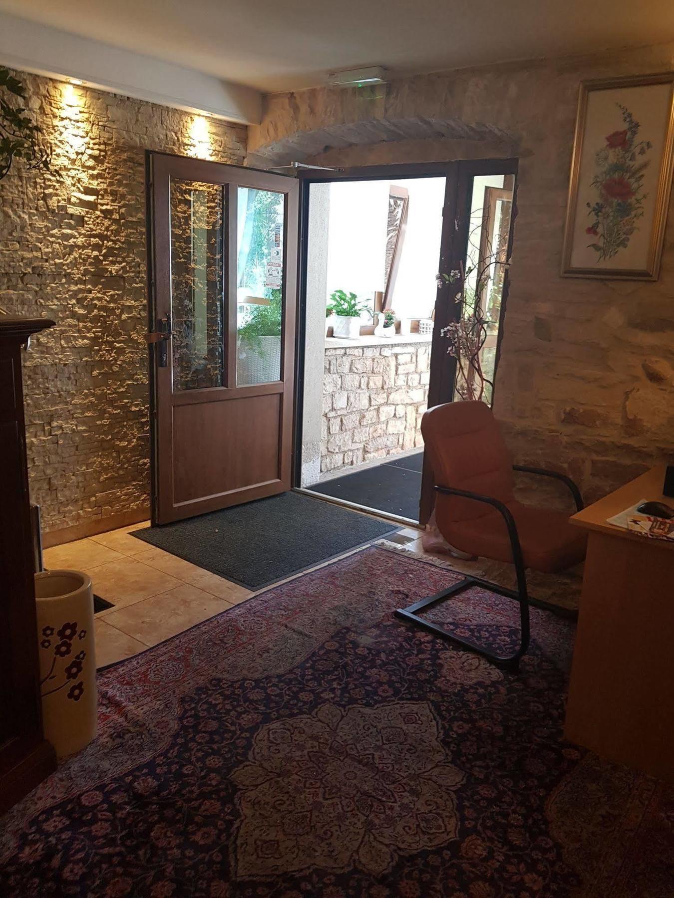 Boutique Hotel Santa Maria Novigrad  Екстер'єр фото