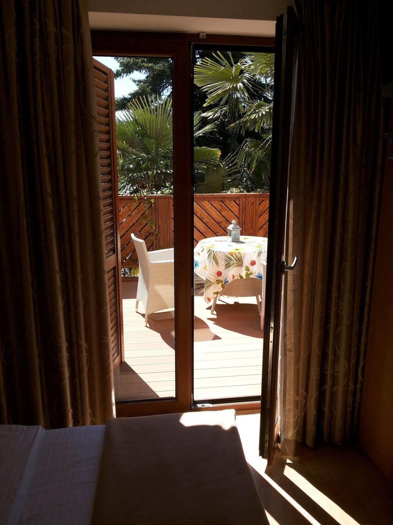 Boutique Hotel Santa Maria Novigrad  Екстер'єр фото